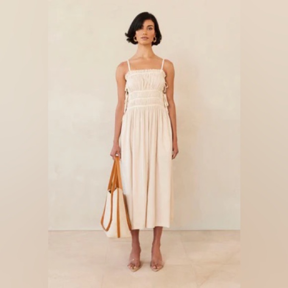 LOLA DRESS - GARDENIA